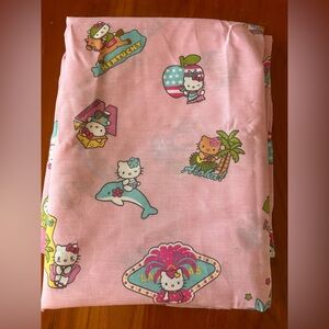 Hello Kitty US States flat sheet 94” x 65”